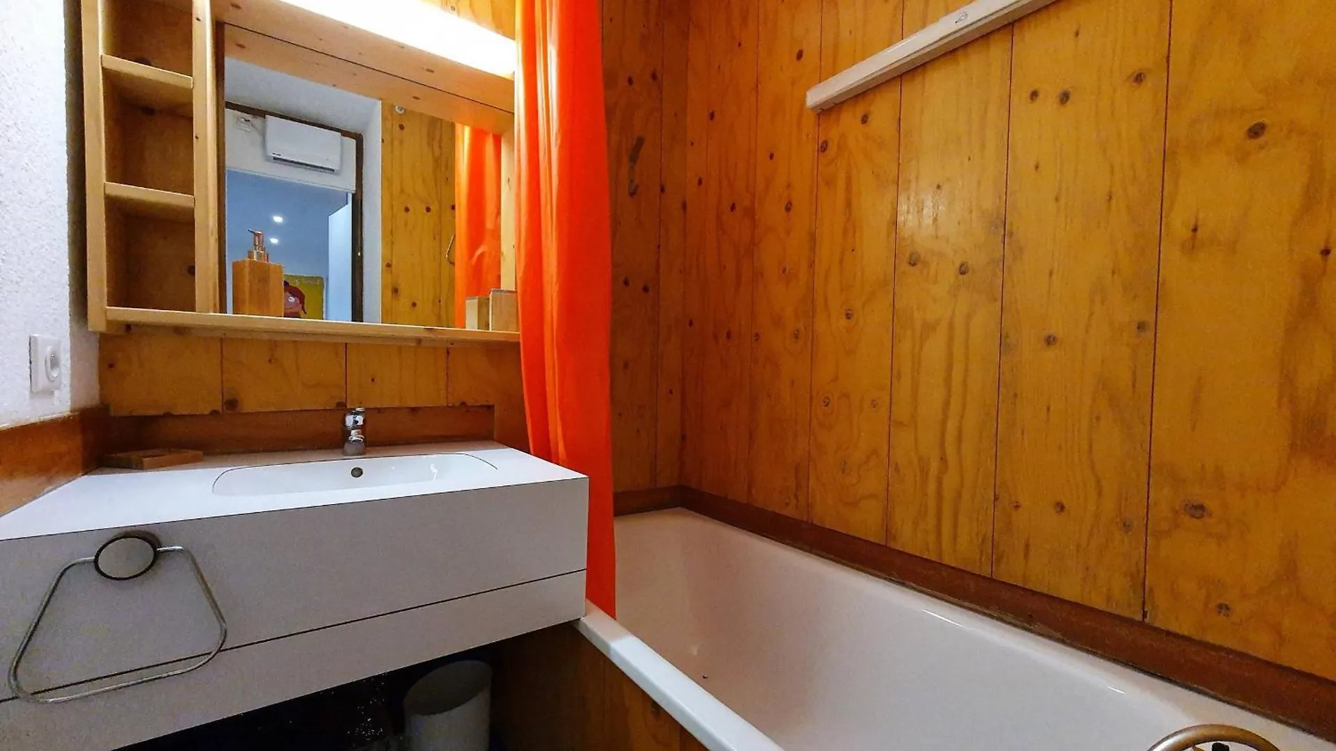 Appartement Cosy A La Plagne - 4 Pers, Balcon, Animaux Admis - Fr-1-353-41